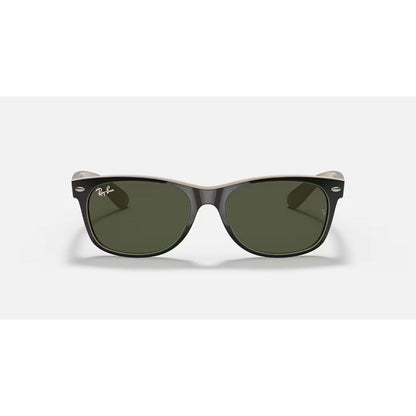 RAYBAN - NEW WAYFARER | Black on Beige w/ Green