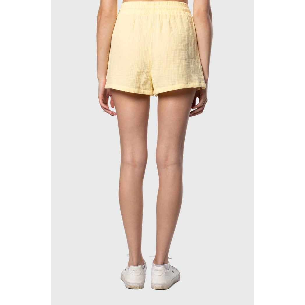 TEAMLTD - BREEZE SHORT | Butter Yellow