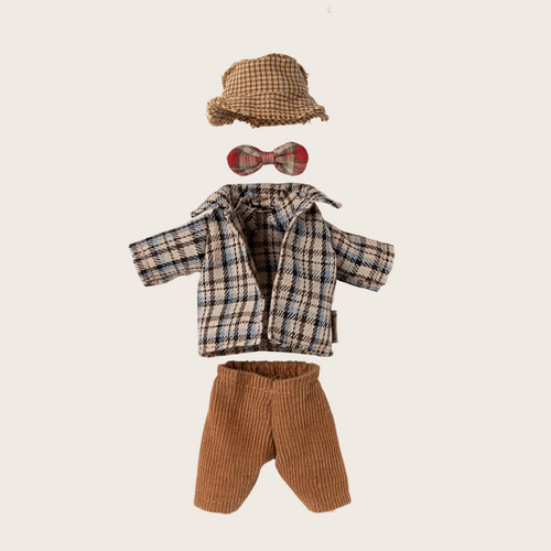 Clothes for Granddad mouse