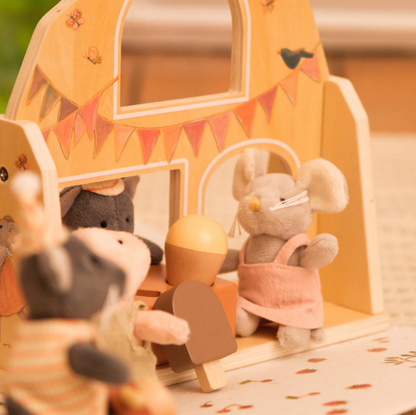 Agathe the Mouse miniature