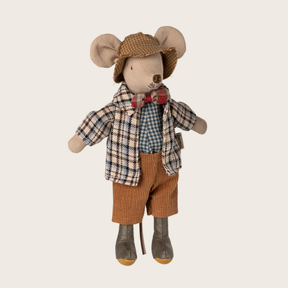 Clothes for Granddad mouse