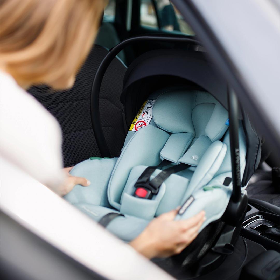 Avionaut Pixel Pro 2.0C Infant Carrier Car Seat - Mint