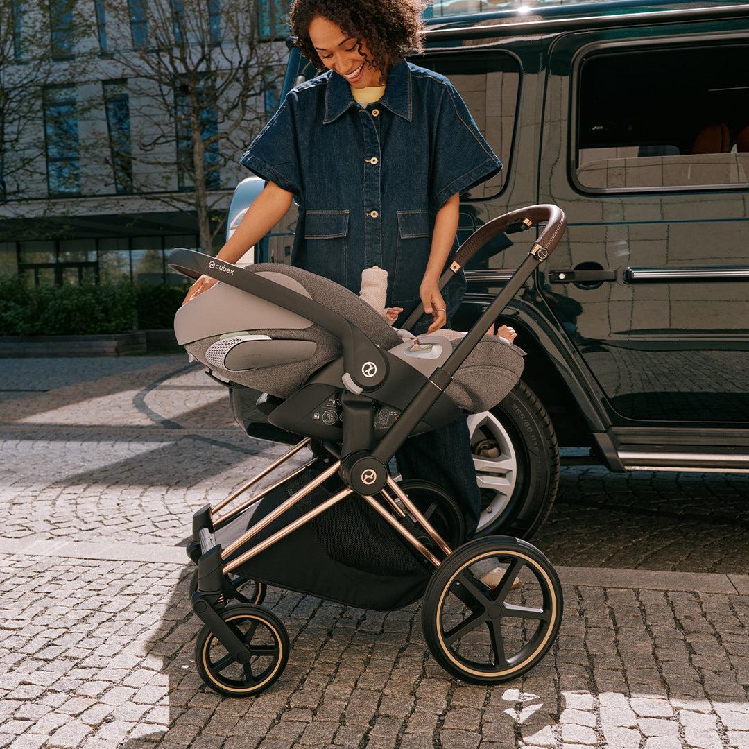 CYBEX Cloud T i-Size Plus Car Seat - Sepia Black